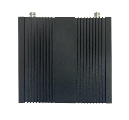 Τρι-Band 900 1800 2100MHz Ψηφιακή ζώνη Επιλεκτικός επαναλήπτης Προσαρμοσμένος για ενίσχυση του σήματος