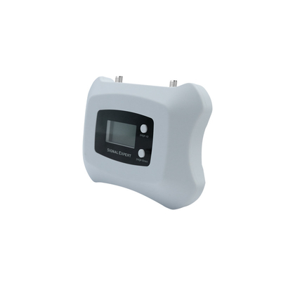 Εσωτερικό κινητό τηλέφωνο 70dB GSM ενισχυτής σήματος με οθόνη LCD σε πραγματικό χρόνο